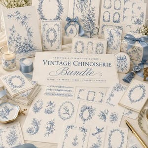 Pu&ograve; includere: Una collezione di elementi cartacei stampabili con disegni Chinoiserie blu e bianchi, inclusi cornici, nastri, uccelli, angoli e bordi. Il cartello centrale recita: PRINTABLE CLIPART COLLECTION VINTAGE CHINOISERIE Bundle FRAMES RIBBONS BIRDS CORNERS BORDERS.