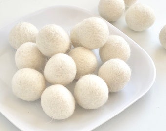 White Felt Balls - 2.5 cm felted wool balls for holiday crafting - Wholesale Bulk Felt Poms - DIY All White Nursery Garland - Wool Poms Only