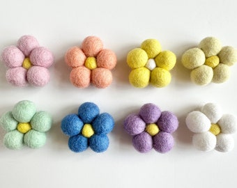 Choose your Color Daisy - 1 Wool Felt Daisy Flower for Crafting Floral Art Garlands, Mobiles, Spring & Summer Ornament - Sold Individually