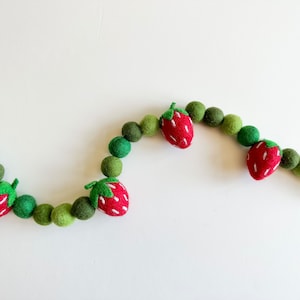 Customizable Strawberry Garland - Fresh Summer Red Berry Fruits Banner - Summery Wall or Mantel Decor - Juicy Fruity Birthday Party Bunting