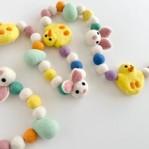 Customizable Chick, Egg & White Bunny Garland - Easter Felt Ball Mantel Banner - New Life Spring Decor - Yellow Solid Wool Felted Bunting
