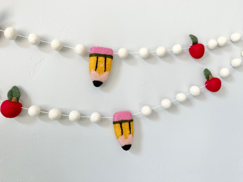 Customizable Pencil & Apple Garland - Back to School Felt Ball Banner - Classroom Party Decor - Wool Felted New Teachers Christmas Gift image 4