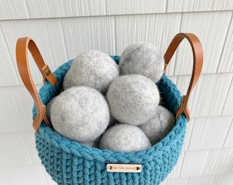 Premium Large Wool Dryer Ball - Undyed Gray / White Organic Wool Dryer Ball - Unscented or Scented with Essential Oil - Ecofriendly Laundry