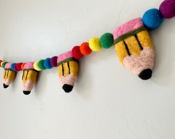 Customizable Bright Rainbow Pencil Garland - Back to School Felt Ball Mantel Banner - Classroom Party Decor - Wool Felted New Teachers Gift