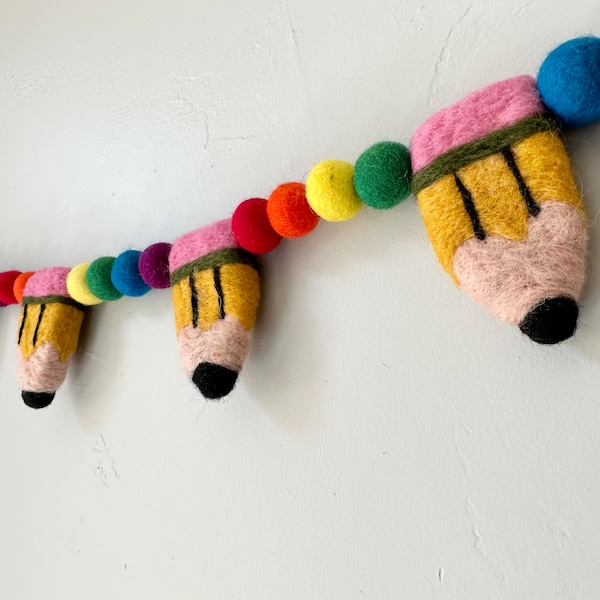 Customizable Bright Rainbow Pencil Garland - Back to School Felt Ball Mantel Banner - Classroom Party Decor - Wool Felted New Teachers Gift