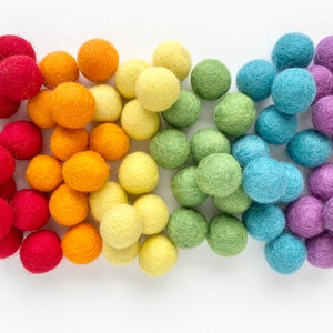 Traditional Rainbow Felt Balls 2.5 Cm Felted Custom Wool Balls for Your  Crafts Bulk Felt Poms DIY Rainbow Garland Wool Pom Pom Only 