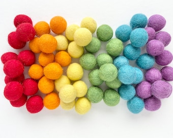 Traditional Rainbow Felt Balls - 2.5 cm felted custom wool balls for your crafts - Bulk Felt Poms - DIY Rainbow Garland - Wool Pom Pom Only