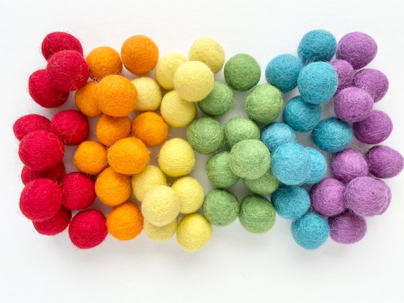 Traditional Rainbow Felt Balls 2.5 Cm Felted Custom Wool Balls for Your  Crafts Bulk Felt Poms DIY Rainbow Garland Wool Pom Pom Only 