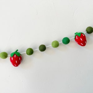 Customizable Strawberry Garland - Fresh Summer Red Berry Fruits Banner - Summery Wall or Mantel Decor - Juicy Fruity Birthday Party Bunting