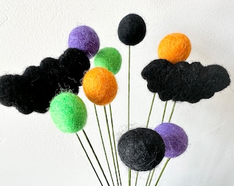 Customizable Halloween Felt Ball Bouquet - Spooky Black Bat Decor - Scary Wings w/ Faux Craspedia - Custom Colors on White or Green Stem
