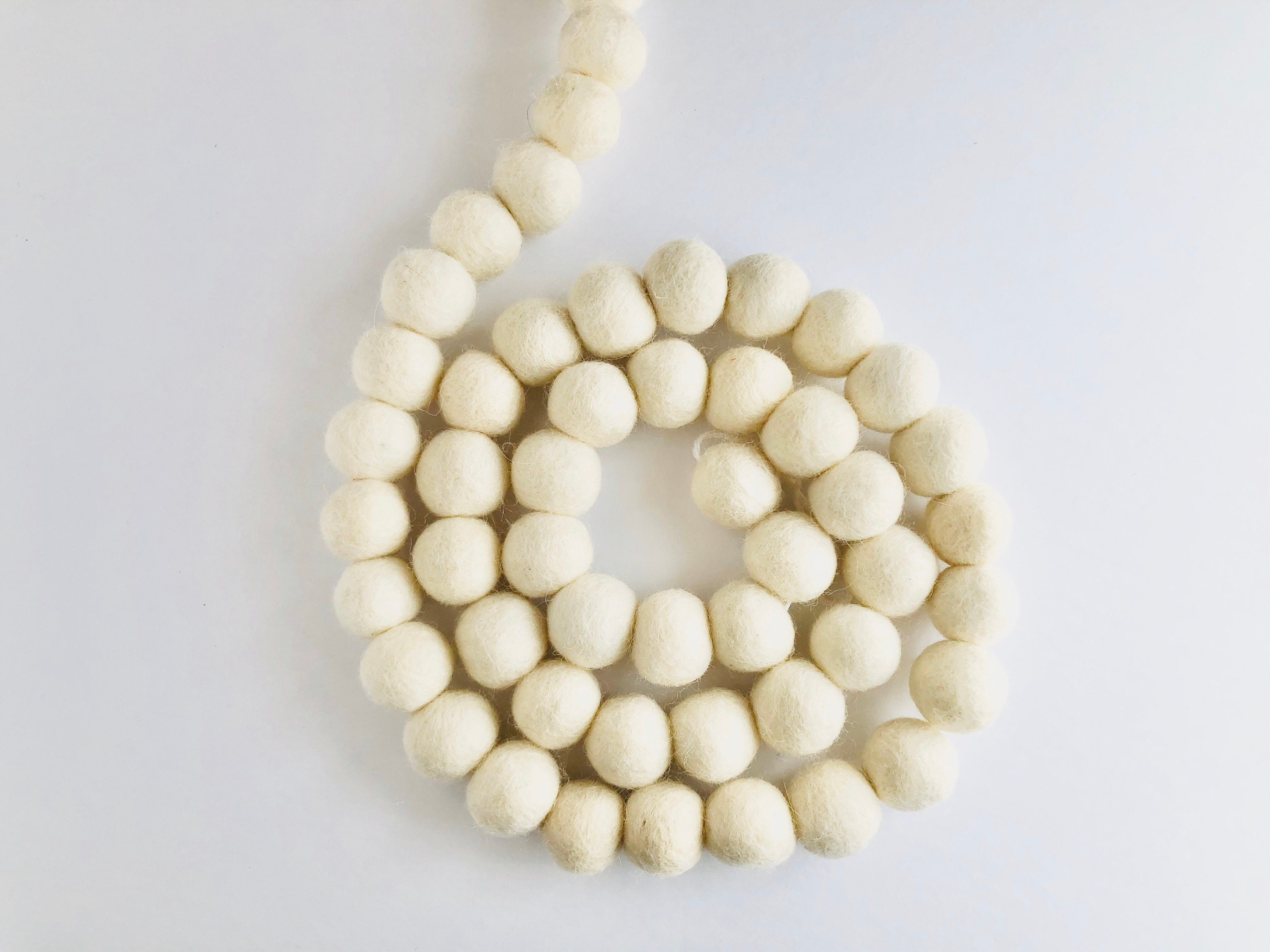 Weißer Filz Ball Girlande alle weißen Weihnachtsbaum 2 cm | Etsy