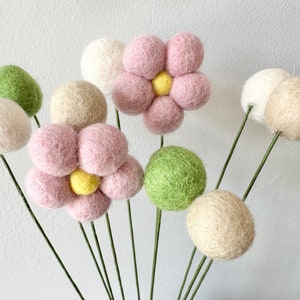 Customizable Pastel Daisy Wool Bouquet - Baby Pink Felt Ball Flowers - Choose your Colors Faux Craspedia - Garden Stems in White or Green