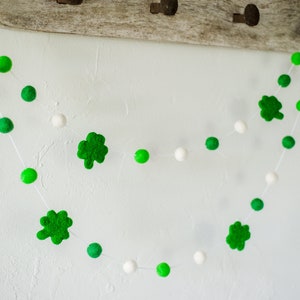 Customizable Shamrock Garland - Green Felt Ball 4 Leaf Clover Bunting - Spring Seasonal Banner - Cheerful Wool St Patrick's Day Wall Decor