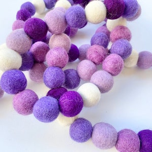 Custom Shades of Purple 2.5 cm Felt Ball Garland - Tiered Tray Art - Birthday Party Banner - Lavender Nursery Decor - Violet Pom Garland