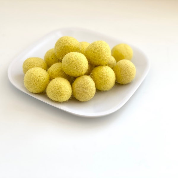 Yellow Felt Balls - 2.5 cm felted wool balls for holiday crafting - Wholesale Bulk Felt Balls - DIY Nursery Garland - Wool Pom Poms Only