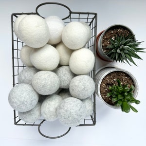 Premium Large Wool Dryer Ball - Undyed Gray / White Organic Wool Dryer Ball - Unscented or Scented - Ecofriendly Laundry - sold individually