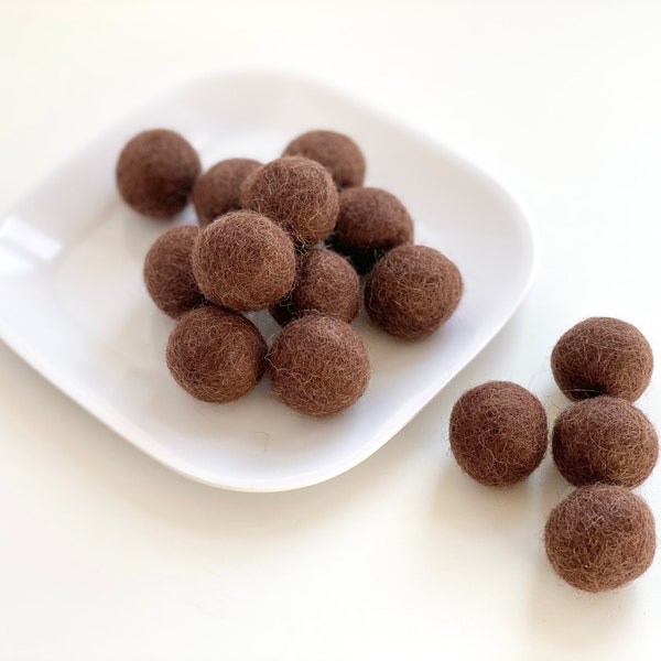 Brown Felt Balls - 2.5 cm felted brown wool balls for holiday crafting - Wholesale Bulk Felt Balls - DIY Nursery Garland - Wool Poms Only