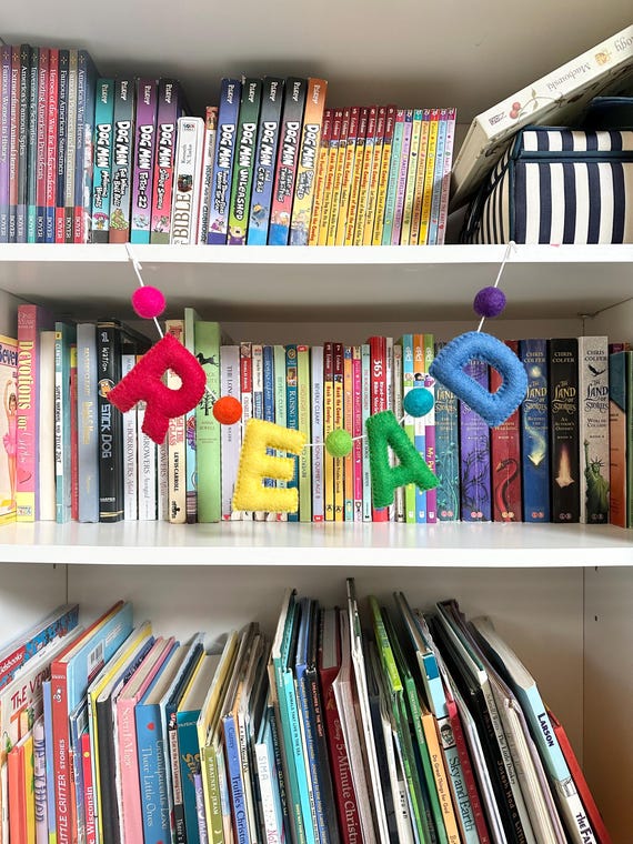 Rainbow READ felt banner w/ Optional felt balls, Custom playroom bunting, Classroom or library wall hanging, Book Nook banner, Shelf decor