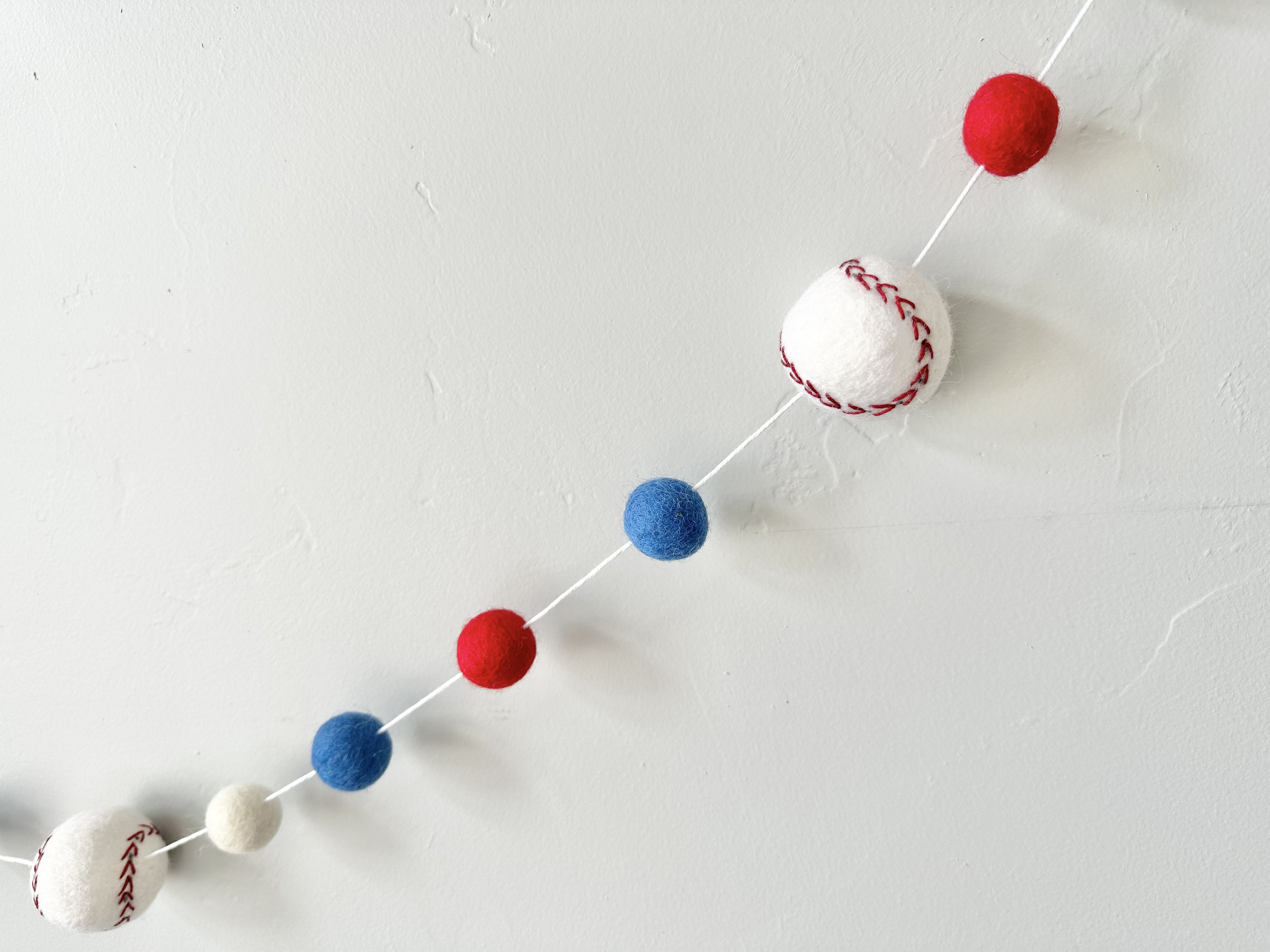 Customizable Wool Baseball Garland Felt Base Ball Red White Blue Bunting Spring Summer Banner Match Pro College High School