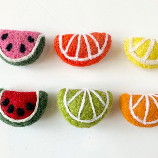 6 cm Felt Fruit Slice - Handmade Wool Felted Watermelon, Orange, Lime, Lemon Slices - DIY Garland Craft - Loose Shape Pom for Summer Decor