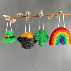 Wool Felt St Patrick&#39;s Day Ornament - Needle Felted Emerald Green Shamrock, Rainbow, Pot of Gold, Leprechaun Hat - Irish Crafting