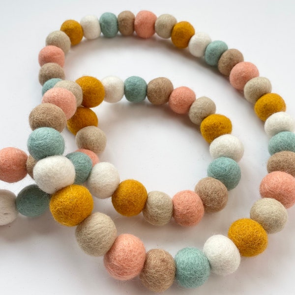 Customizable Felt Ball Garland - Peach Pink Baby Blue White Cream - Custom 2.5cm Pom Bunting - Farmhouse Banner - Neutral Baby Shower Decor