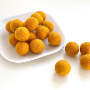 Cider Felt Balls - 2.5 cm felted mustard wool balls for holiday crafting - Wholesale Bulk Felt Balls - DIY Nursery Garland - Wool Poms Only