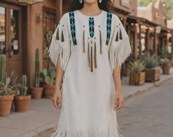 Vestido de noiva branco estilo faroeste para mulheres - Vestido com franjas inspirado na cultura indígena - Vestido boho com franjas - Vestido de noiva turquesa com aplicações de miçangas para powwow