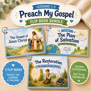 Könnte beinhalten: Ein Preach My Gospel Flip-Book-Set bestehend aus drei illustrierten Lernheften mit Spiralbindung. Die Titel lauten The Gospel of Jesus Christ, The Plan of Salvation und The Restoration of the Gospel of Jesus Christ.