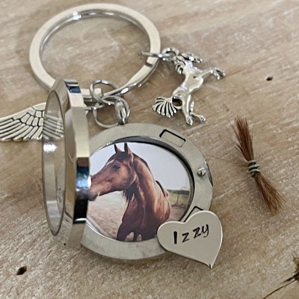 Horse Hair Keepsake, Horse Hair Keychain, Horse Memorial Gift, Horse Hair Jewelry, Horse Keepsake, Horse Gifts for a Girl, Horse Gifts