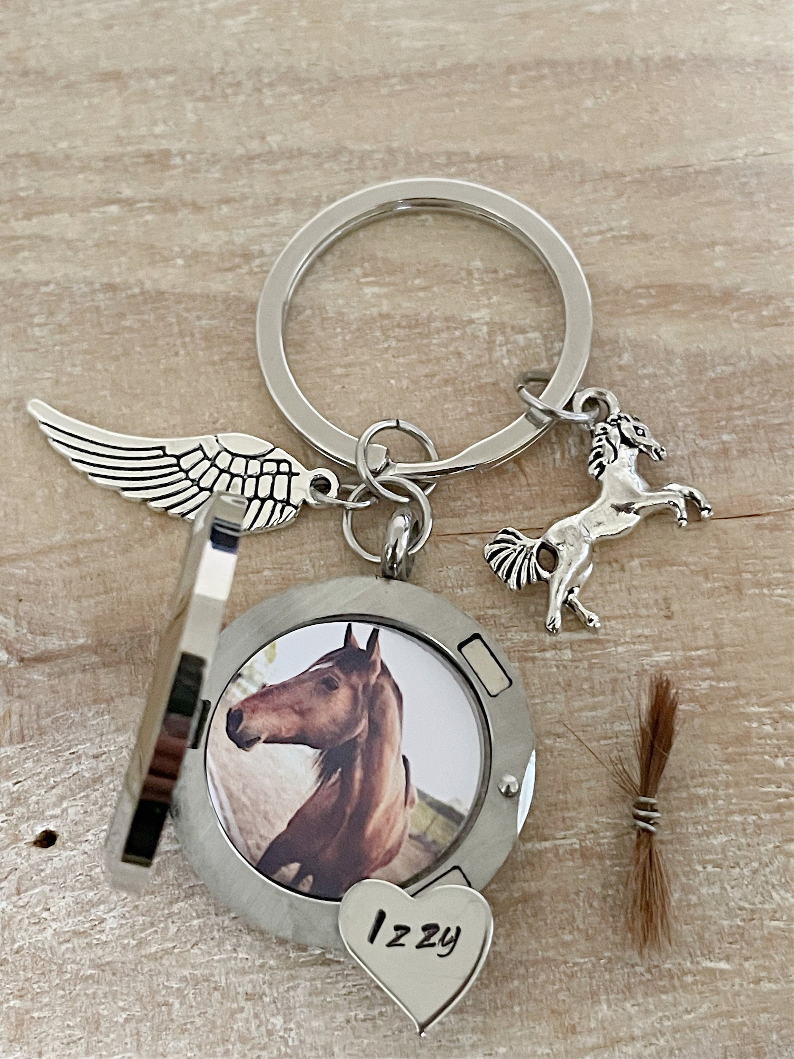 Horse Hair Keepsake Horse Hair Keychain Horse Memorial Gift Etsy