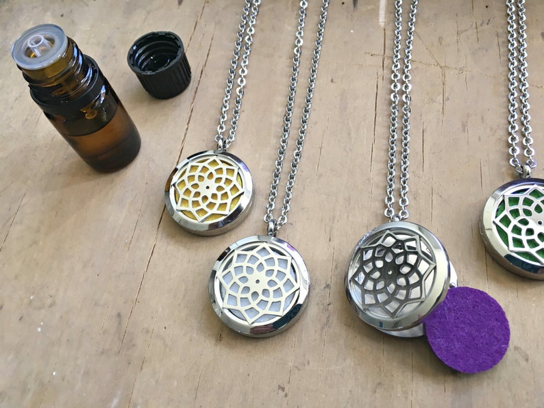 Essential Oil Diffuser Necklace, Aromatherapy Necklace, Essential Oil Necklace, Scent Locket, Oil Diffuser Locket, Essential Oil Jewelry image 3