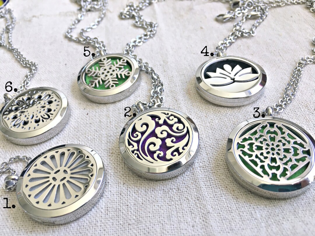 Aromatherapy Diffuser Necklace Wholesale 2025