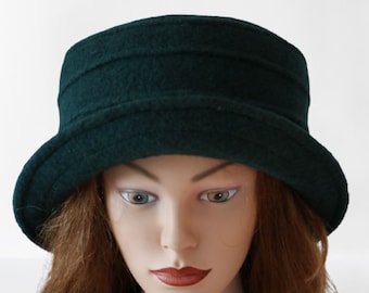 Bucket Wool Hat in green, emerald  for Woman handmade in your size