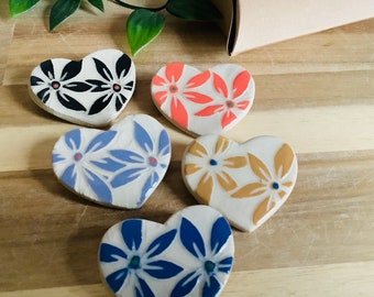 Handmade stoneware sgraffito pottery Flower heart shaped brooches badges jewellery