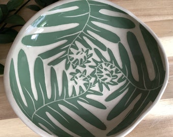 Fern leaf bowl