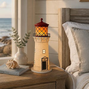 Lampka nocna w kształcie latarni morskiej, lampa dekoracyjna w stylu nadmorskim drukowana w 3D, wystrój domu w stylu marynistycznym, prezent dla miłośnika oceanu, dekoracja domku na plaży, ręcznie robiona lampa nadmorska