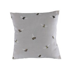 Poszewka na poduszkę w kolorze szarym Voyage Maison Busy Bees 14" 16" 18" 20"