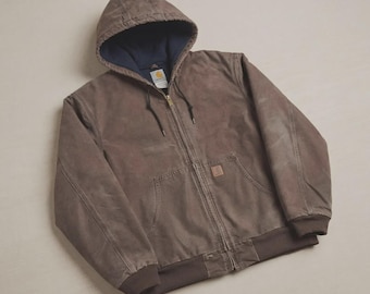 Vintage Carhartt J140 Active Jacke: Verwaschenes Braun, aufgearbeitet, upgecycelt, lokal hergestellt