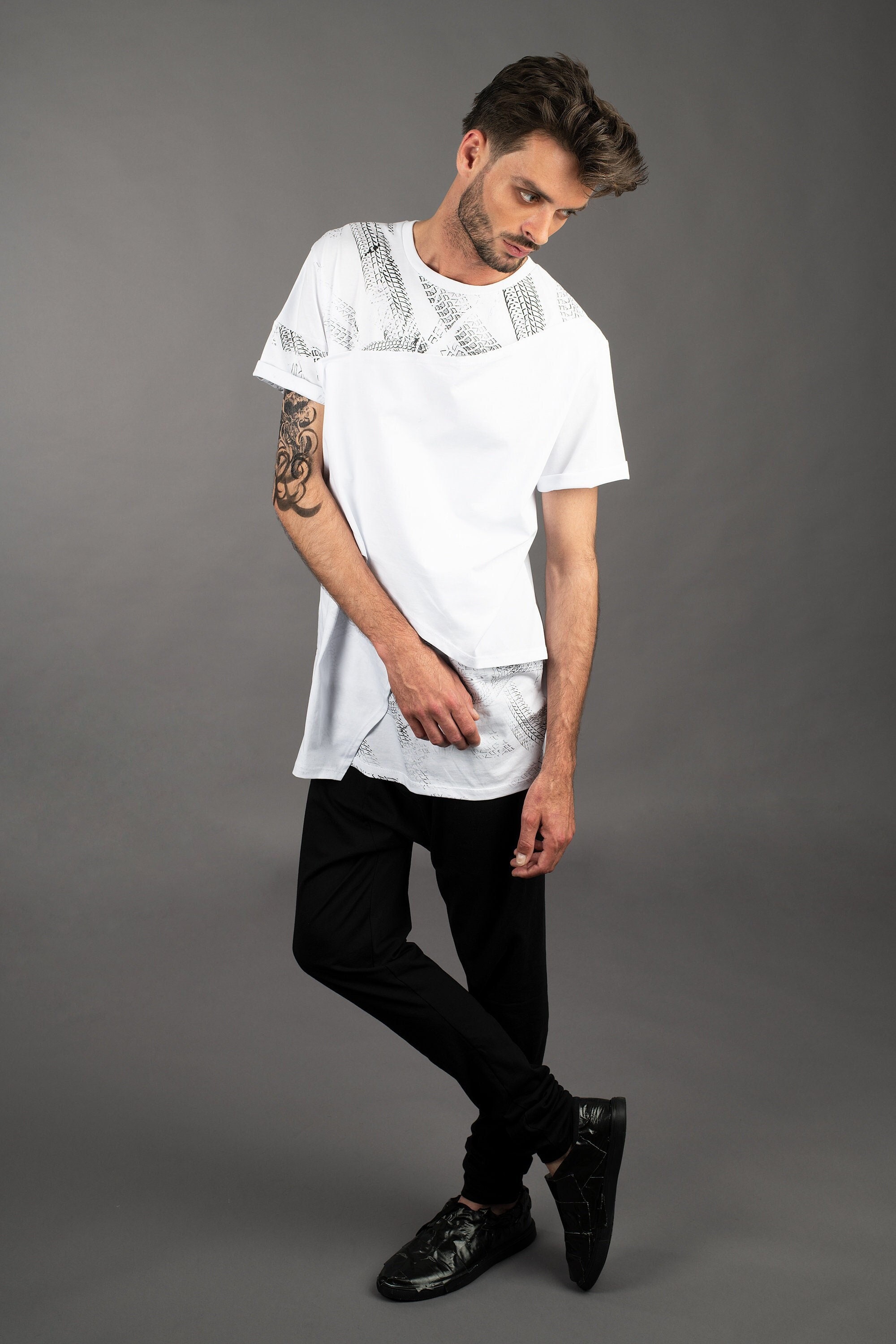 ★MAINBOOTH★Cyberpunk Raglan T-shirt(WHITE)★正規品/送料込 il_fullxfull.4454460981_k9vq.jpg