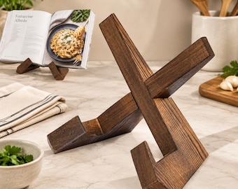 Wooden Cookbook Holder Stand, Rustic Farmhouse Kitchen Display (Rustic Brown)