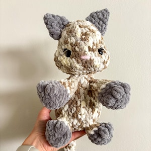 Crochet Cat Stuffed Animal: Handmade Plush Toy