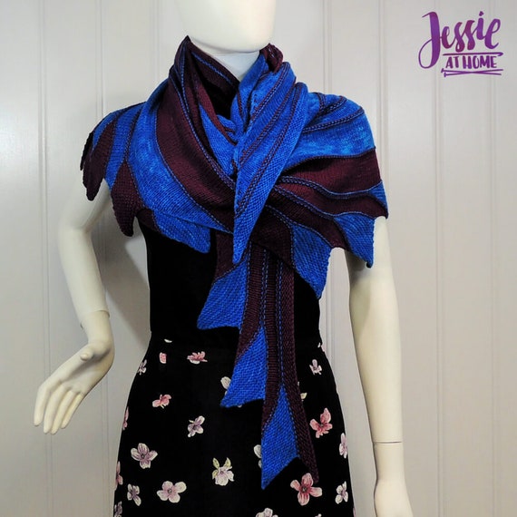 Nightbird a diagonal knit scarf pattern in contrasting | Etsy