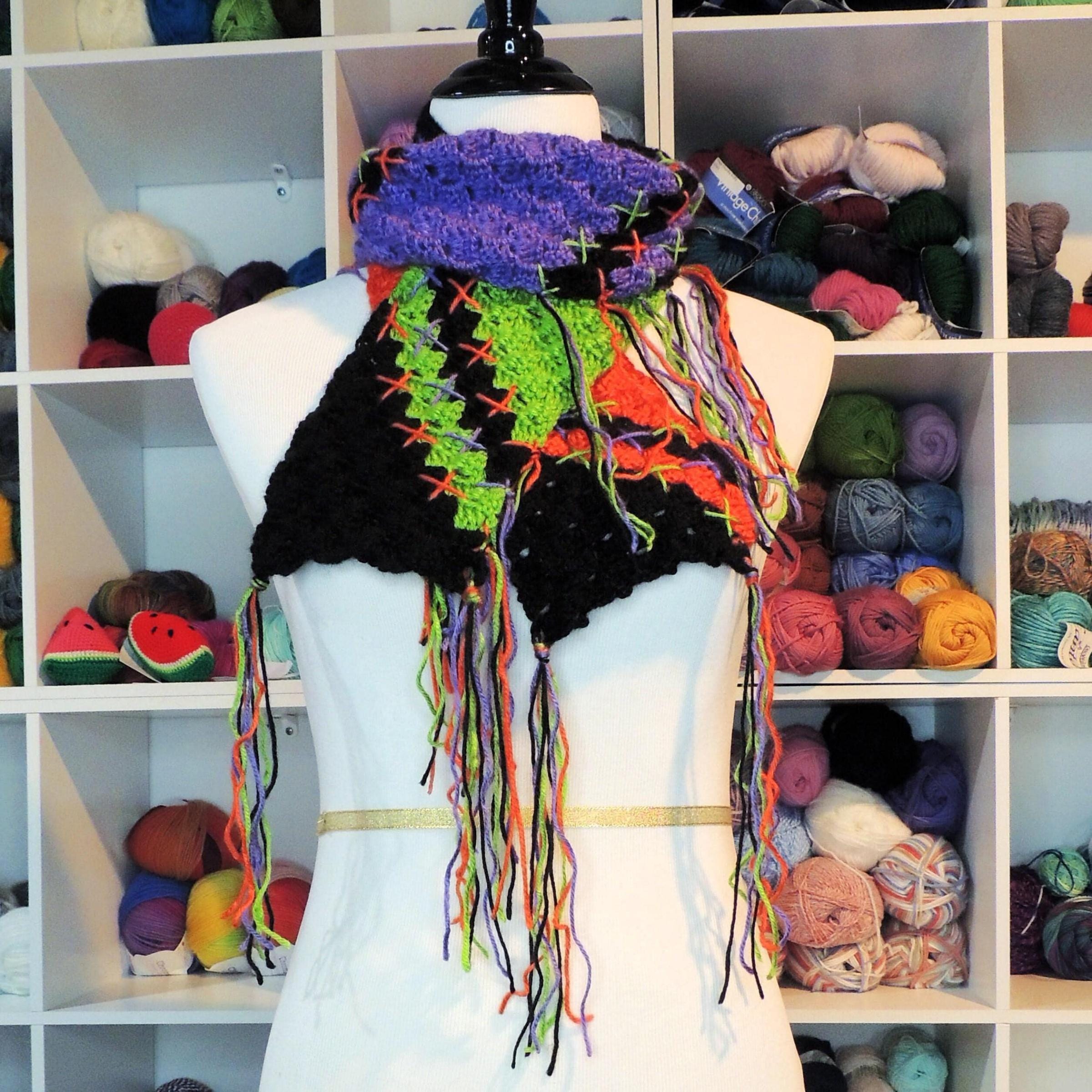 40 Crochet Cowl and Crochet Scarf Patterns to Warm Up Fall and Winter 3 Easy Crochet Scarf