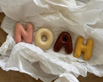Gepersonaliseerde 3D-bubbelletters | Glanzend PLA-naambord, decoratie voor de kinderkamer (7,6 cm of 12,7 cm)