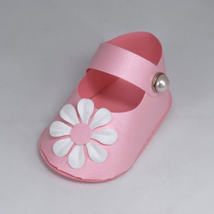 10 Pink Baby Shoe Favors with Flower for Baby Shower or first birthday
