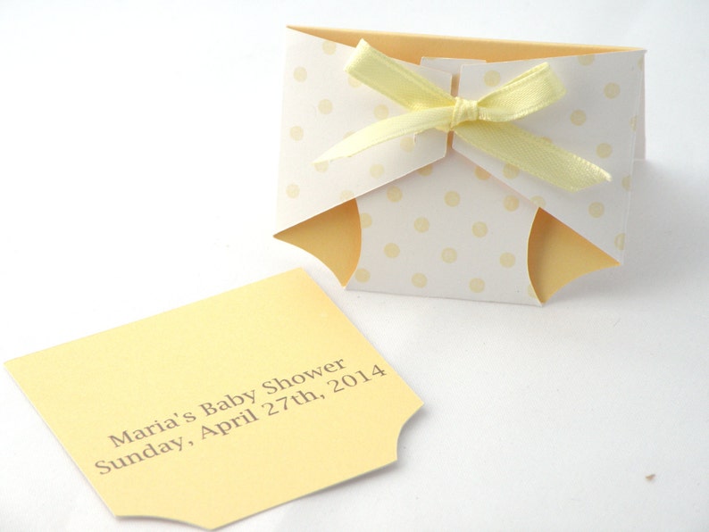 8 Polka Dot Diaper Place Cards in Yellow and White