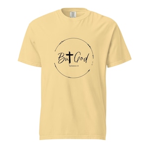 Män och kvinnor Men Gud djärvt kors t-shirt