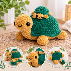 Può includere: Un peluche a forma di tartaruga realizzato all'uncinetto con testa e arti gialli e un guscio verde scuro. Una tartaruga più piccola è posizionata sopra il guscio grande. Il giocattolo è fatto di filato morbido e testurizzato con occhi neri.