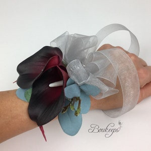 CHOOSE RIBBON COLOR - Dark Burgundy Calla Lily Corsage, Burgundy Calla Lily Corsage, Burgundy Corsage, Eucalyptus, Greenery, Real Touch